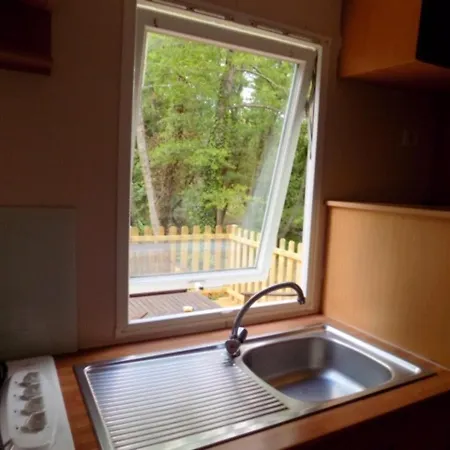 With 2 Bedrooms In Prunellidifiumorbo With Furnished Garden And Wifi 6 Km From The Beach * Prunelli-di-Fiumorbo